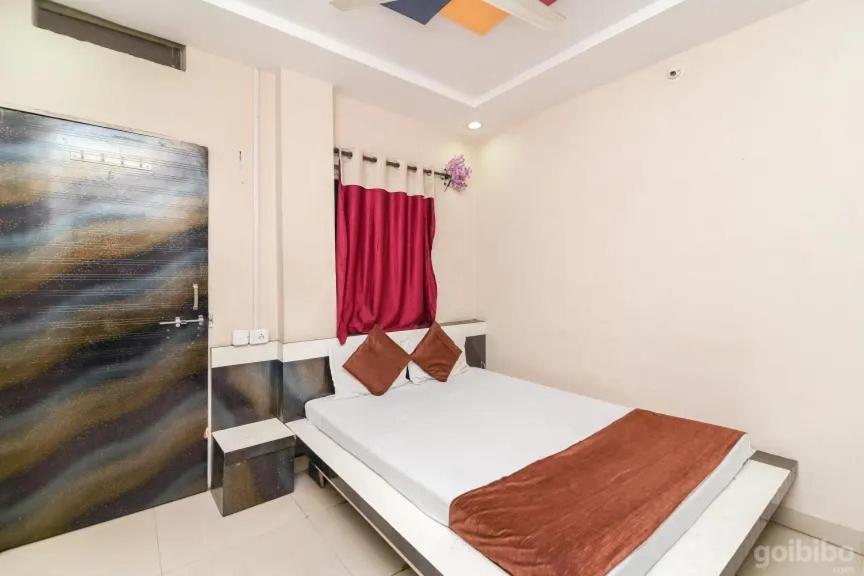 Hotel Rameshwaram Ujjain Eksteriør bilde